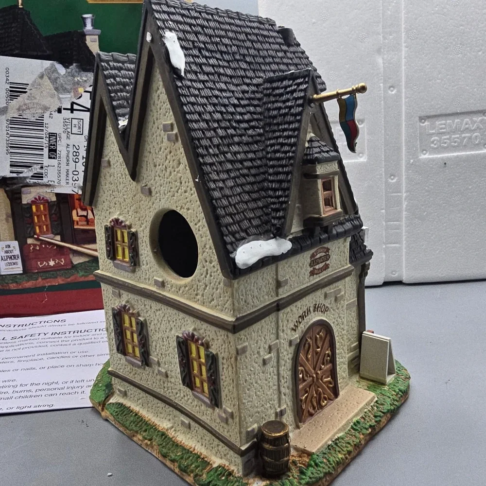 Lemax Village Alphorn Maker Caddington Village 35576 Christmas House 2013